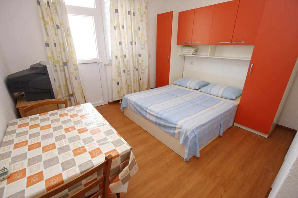 Apartments Lidus Makarská Pokoj fotografie